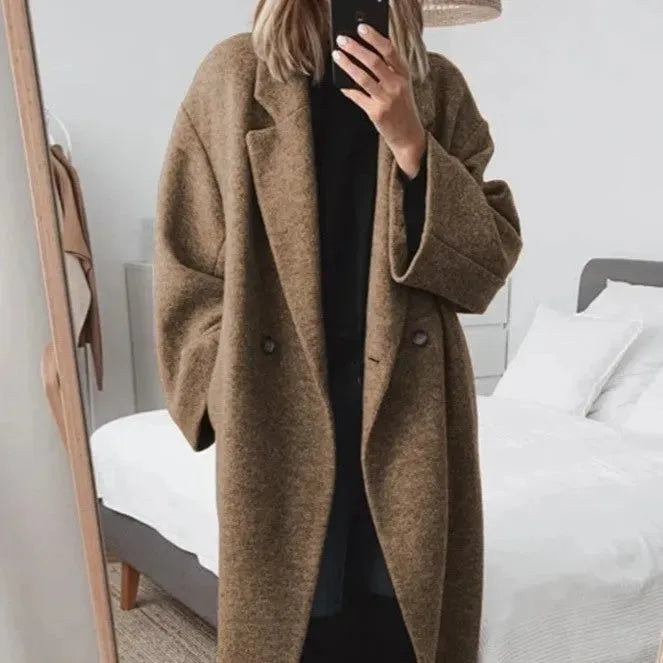 Elise | Sophisticated Oversized Button-Front Winter Coat for Women