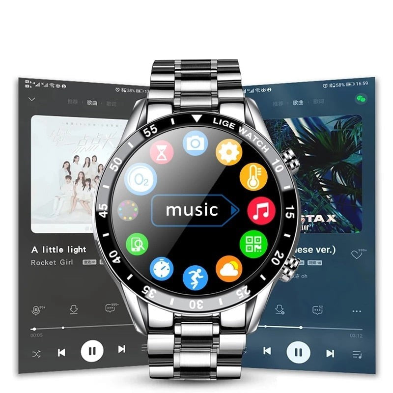 4G smartwatch with a metal band and on-screen keypad - product photo 2