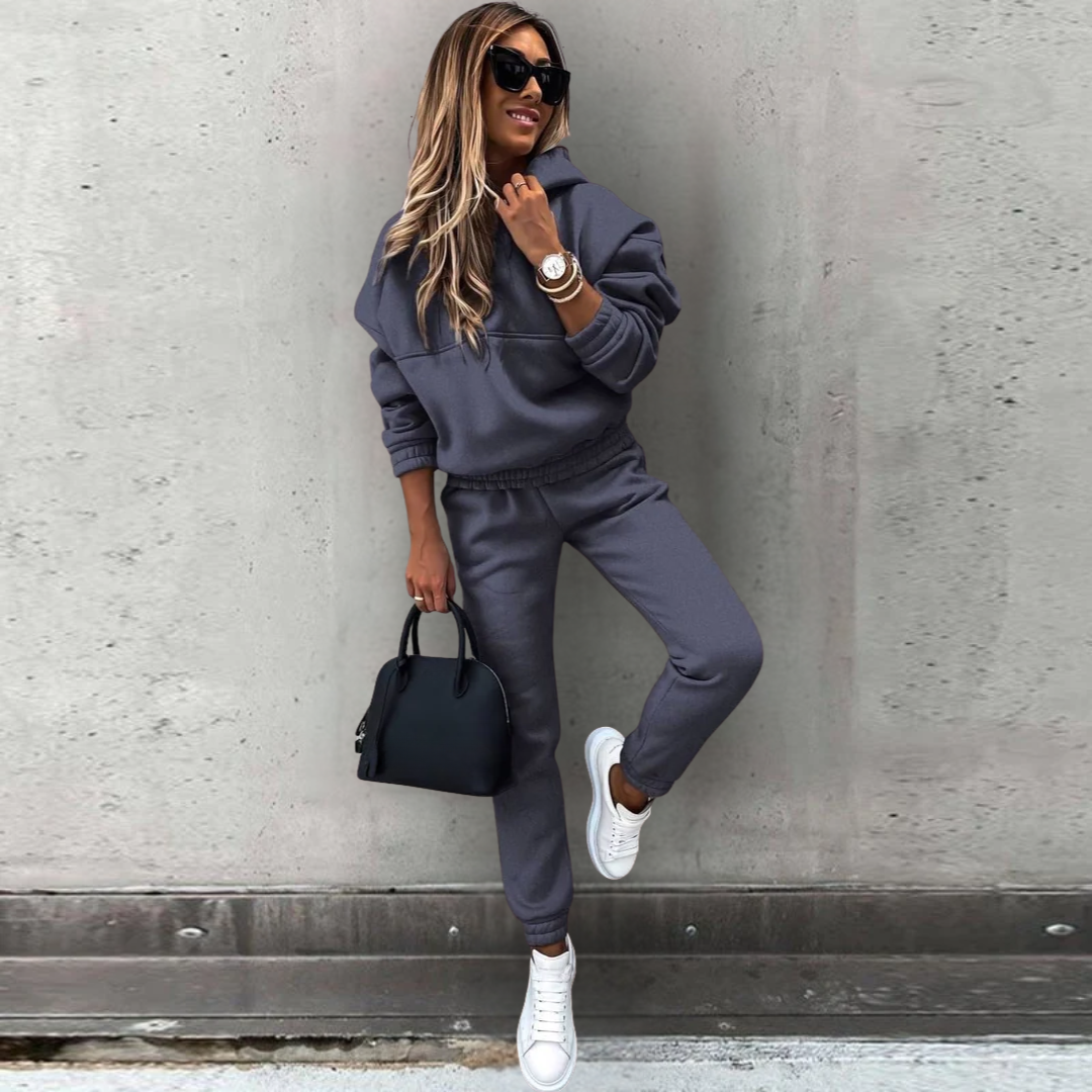 Avery | Flexible Comfort Two-Piece Women’s Hoodie Lounge Set