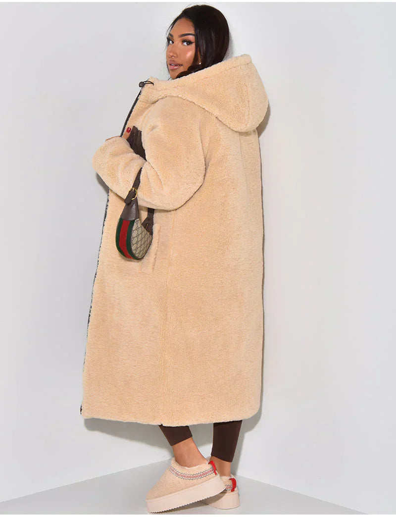 Sophia | Classic Black Insulated Winter Jacket