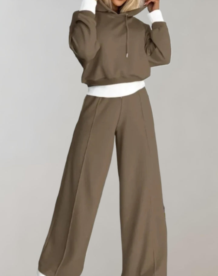 Isla | Casual Women’s Hoodie And Joggers Tracksuit Set