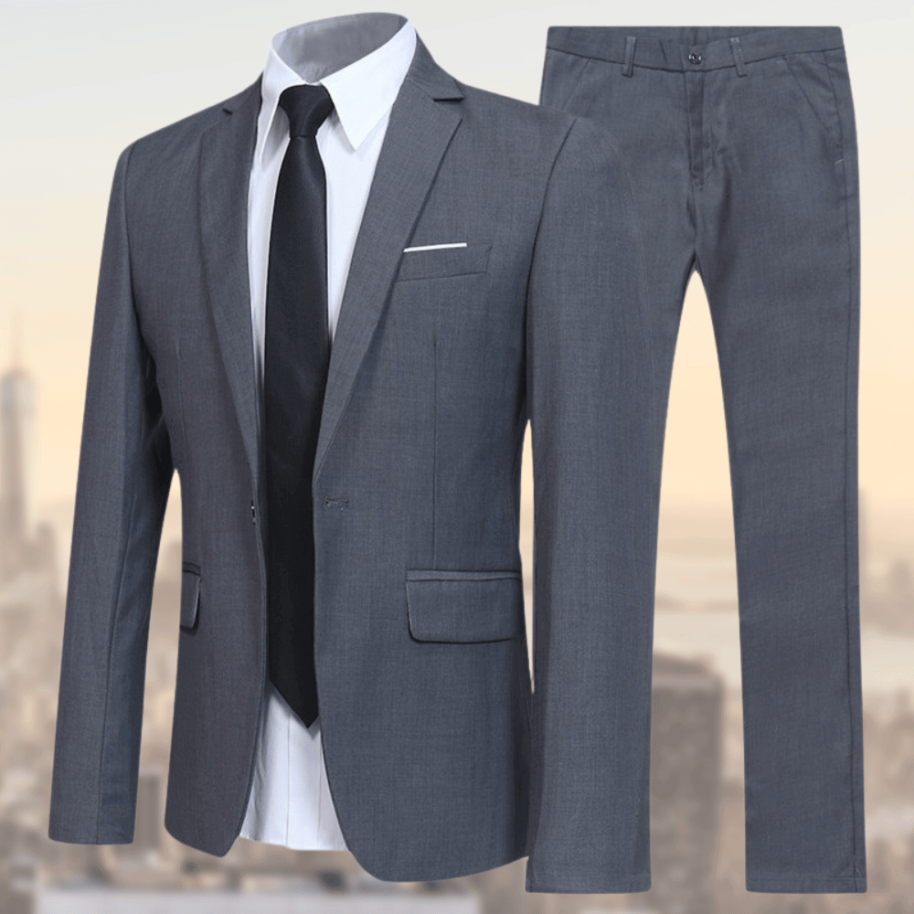 James | Men’s Elegant Comfort-Fit Two-Piece Suit