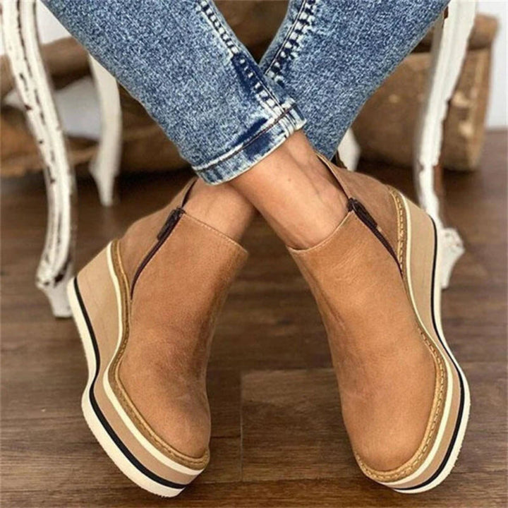 Mia | Women’s Winter Platform Chelsea Boots