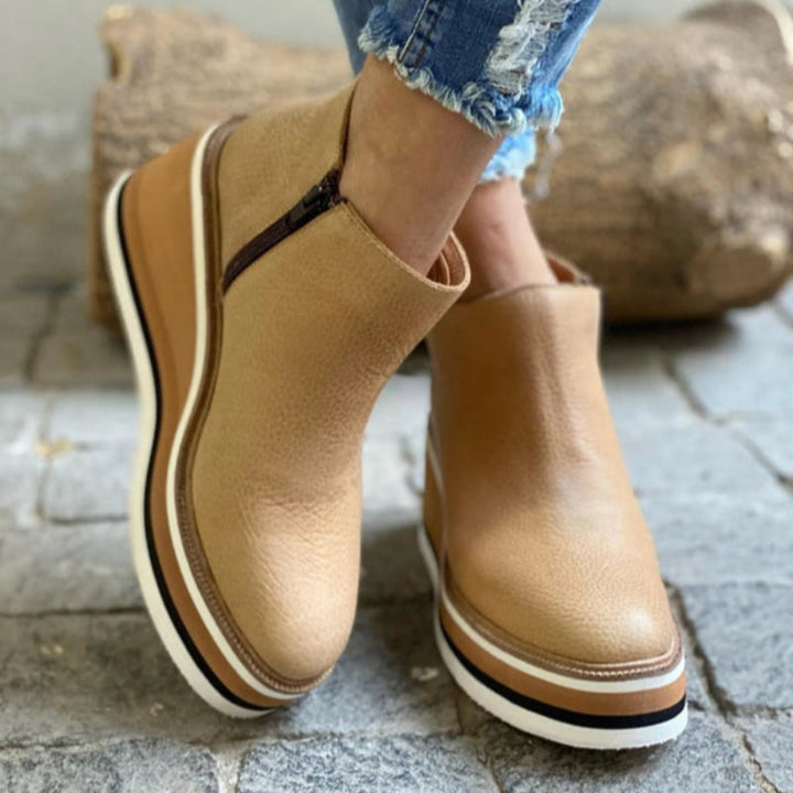Mia | Women’s Winter Platform Chelsea Boots