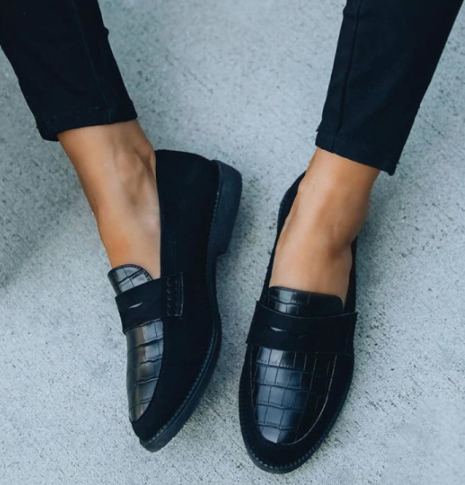 Vivian | Women’s Black Orthopedic Formal Shoes