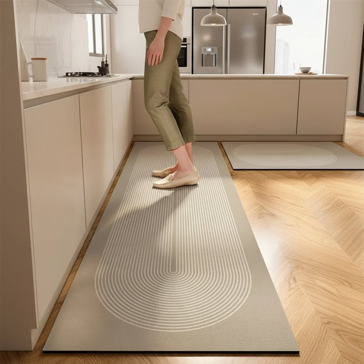 Absorbent anti-fatigue kitchen mat in front of a sink - product photo 1