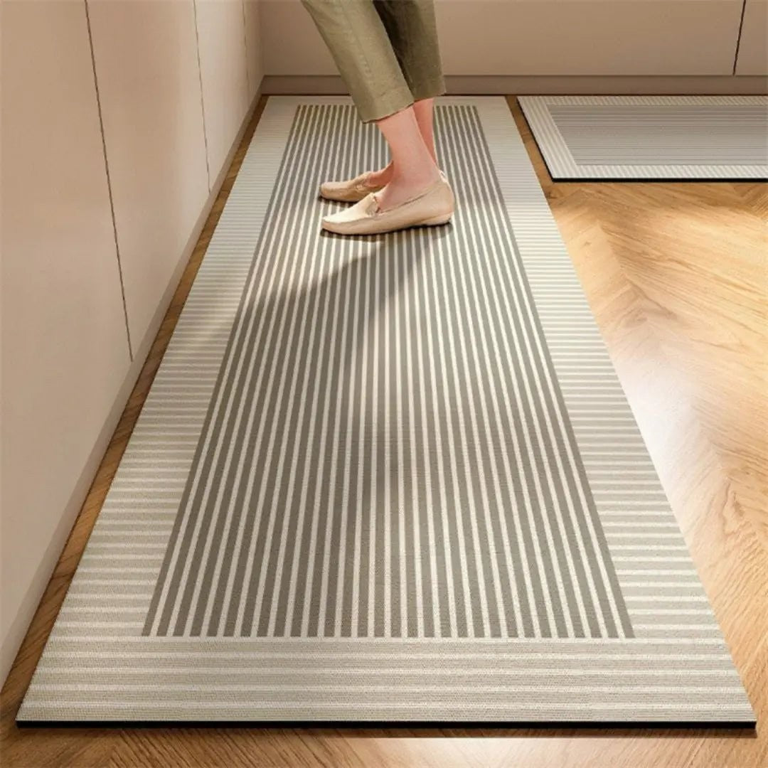 Absorbent anti-fatigue kitchen mat in front of a sink - product photo 5