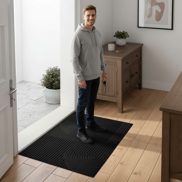 Absorbent microfiber mat with a flowing line pattern - product photo 2