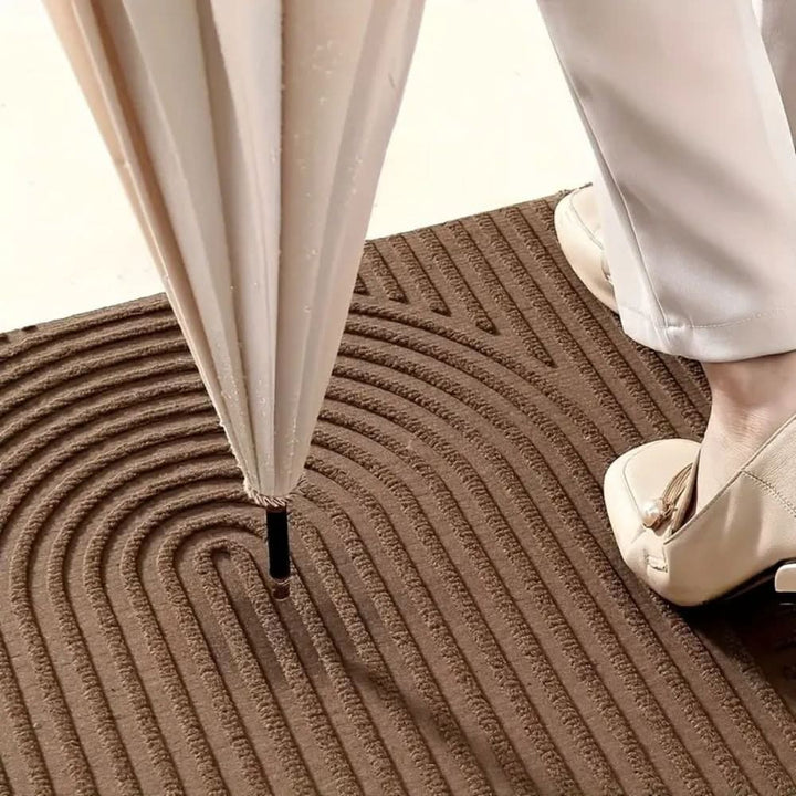 Absorbent microfiber mat with a flowing line pattern - product photo 9