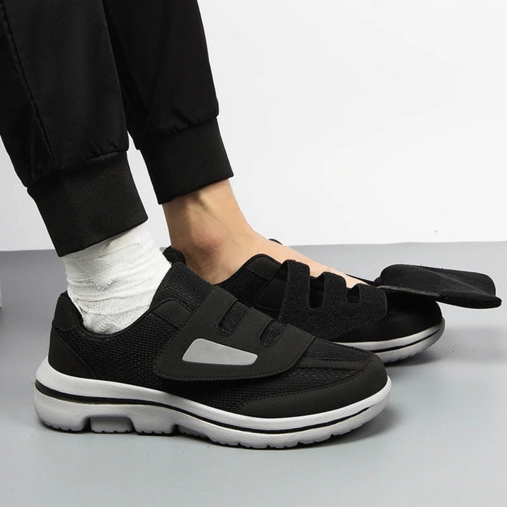 Wide fit shoes with adjustable hook-and-loop straps - product photo 4