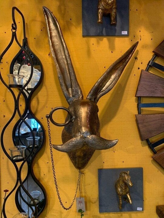 Stylised animal head wall decoration - product photo 1