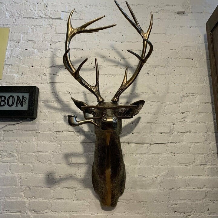 Stylised animal head wall decoration - product photo 6