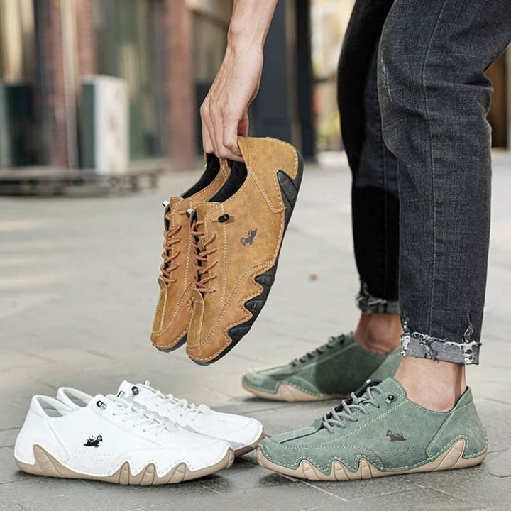 Minimalist barefoot shoe with a wide toe box and thin flexible sole - product photo 2