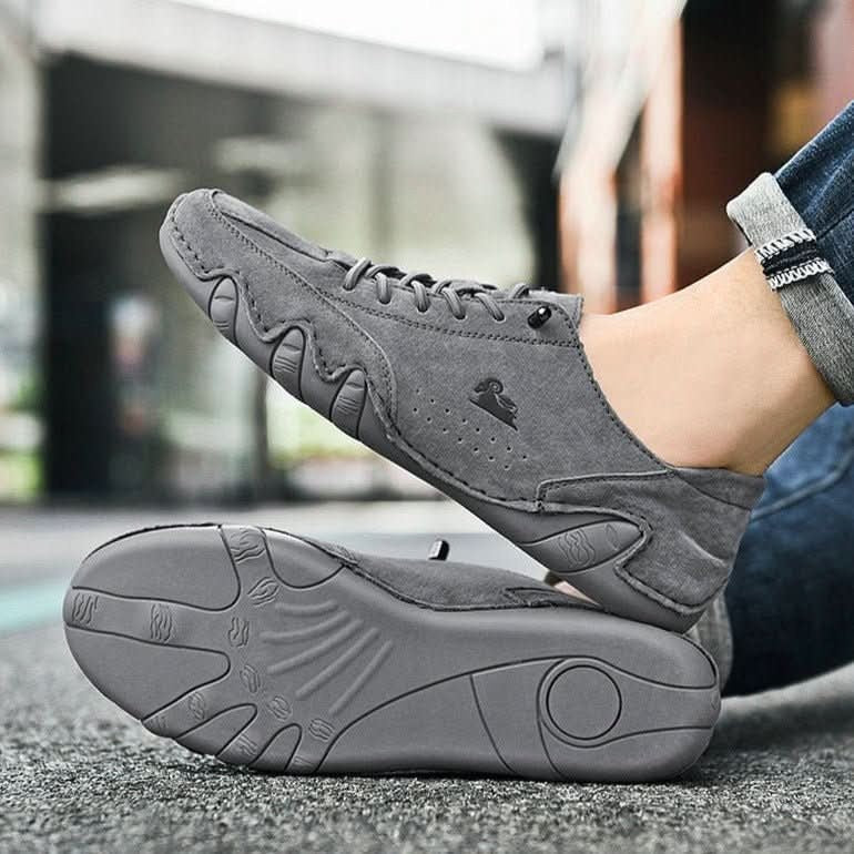 Minimalist barefoot shoe with a wide toe box and thin flexible sole - product photo 8