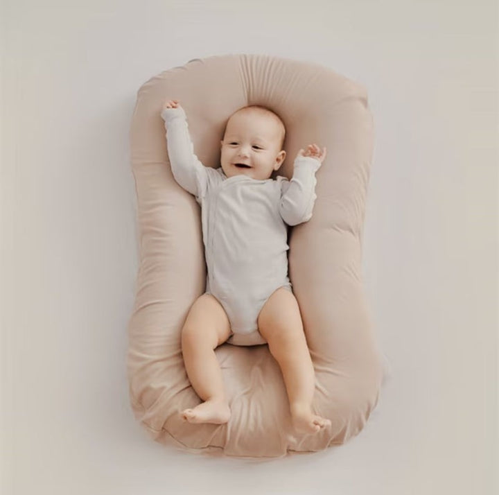 Breathable baby support cushion - product photo 6