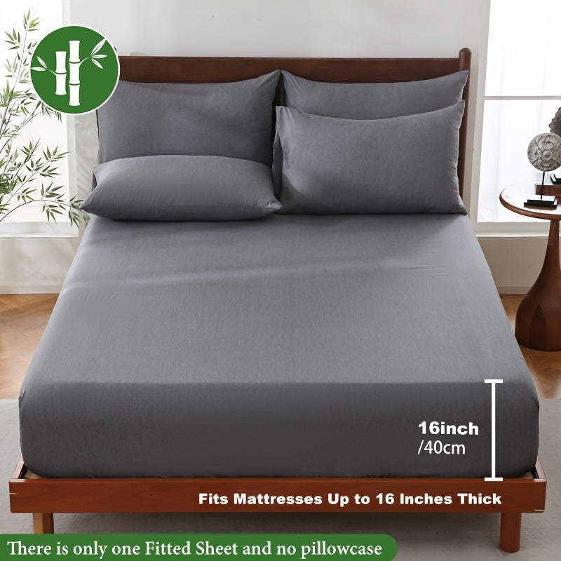 Breathable bamboo-blend fitted sheet on a mattress - product photo 8