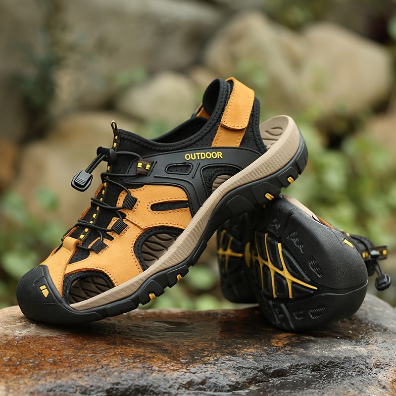 Closed-toe walking sandals with a rubber grip sole - product photo 3