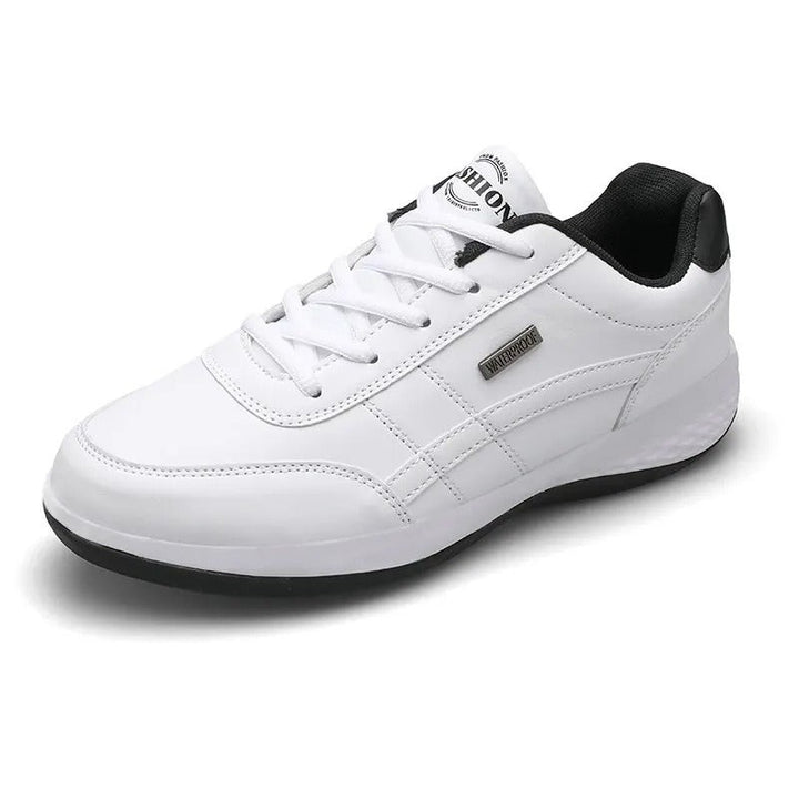 Cushioned everyday shoes with an ergonomic sole - product photo 5