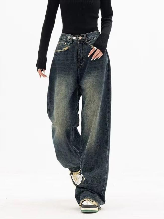 Dark washed vintage baggy boyfriend jeans with pocket trim detail - product photo 2