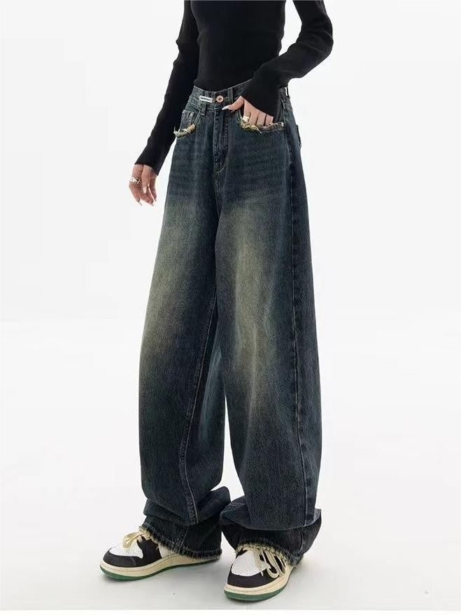 Dark washed vintage baggy boyfriend jeans with pocket trim detail - product photo 5