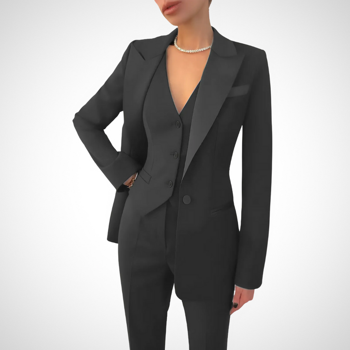 VICTORIA | Women’s Elegant Three-Piece Suit With Tailored Silhouette