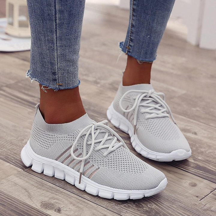 AVA | WOMEN’S EVERYDAY COMFORT ORTHODENTIC SNEAKERS