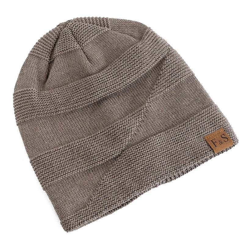 Fleece-lined knit winter beanie - product photo 3
