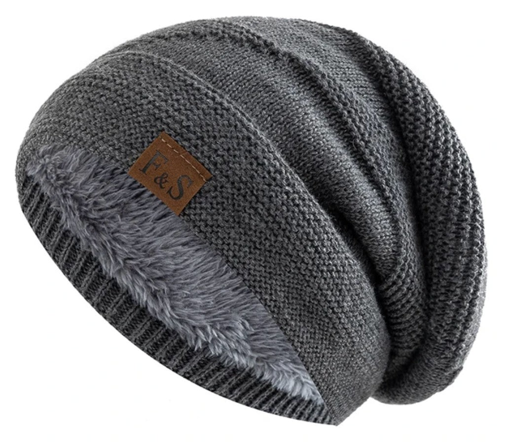 Fleece-lined knit winter beanie - product photo 5