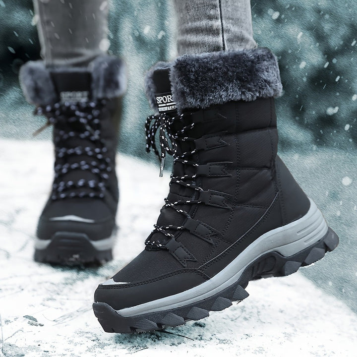 Fleece-lined women's winter boots with a grip sole - product photo 8