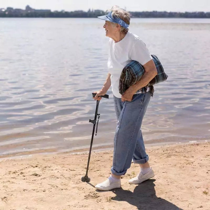 Folding walking stick with an LED light - product photo 17