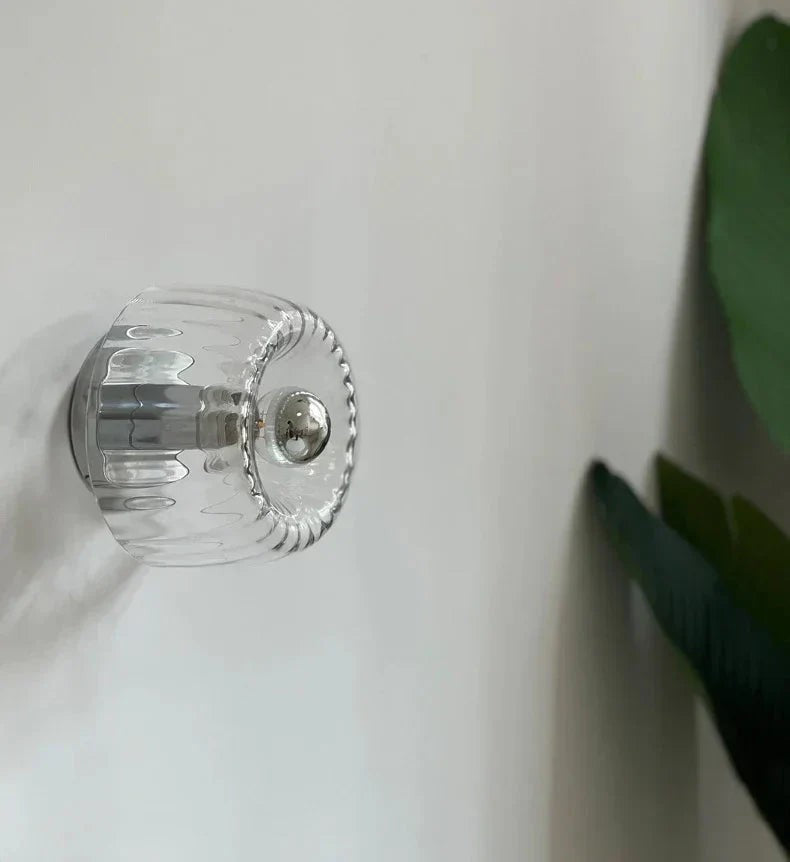 Frosted glass globe wall light on a metal base - product photo 5