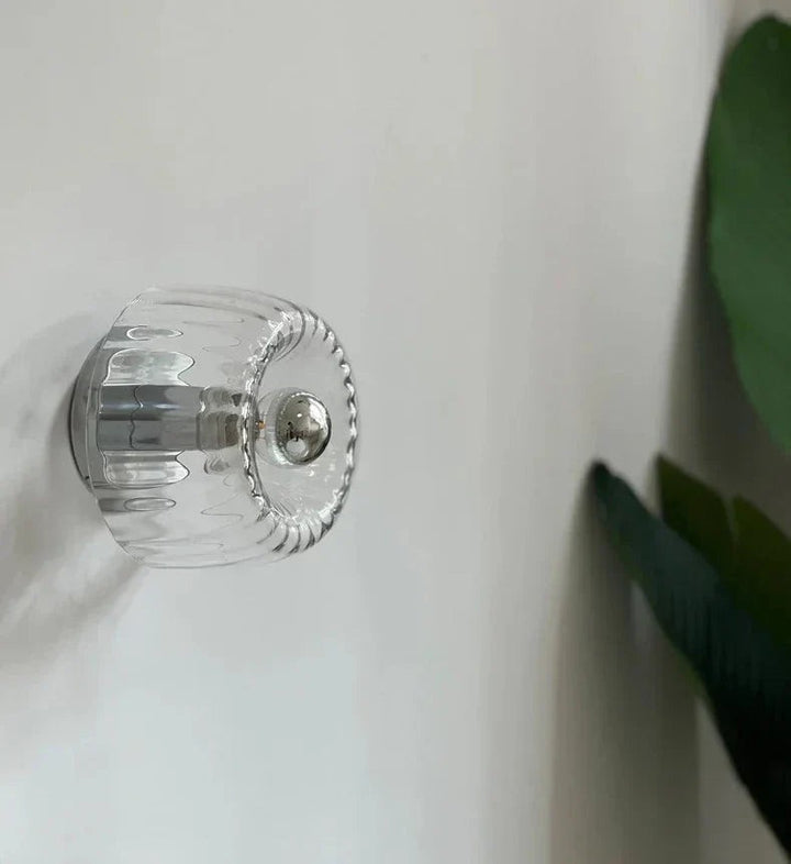 Frosted glass globe wall light on a metal base - product photo 5