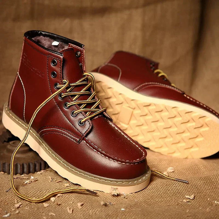 THOMAS | Men’s Rugged Ankle Boots With Lace Closure, Contrast Stitching And Durable Sole