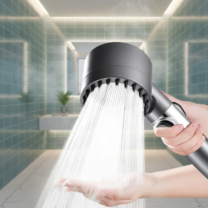 High-pressure shower head with a built-in filter cartridge - product photo 1