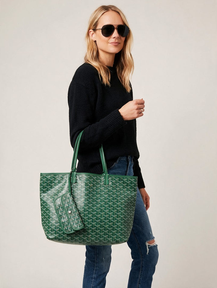 Large geometric print tote bag with a matching pouch - product photo 16