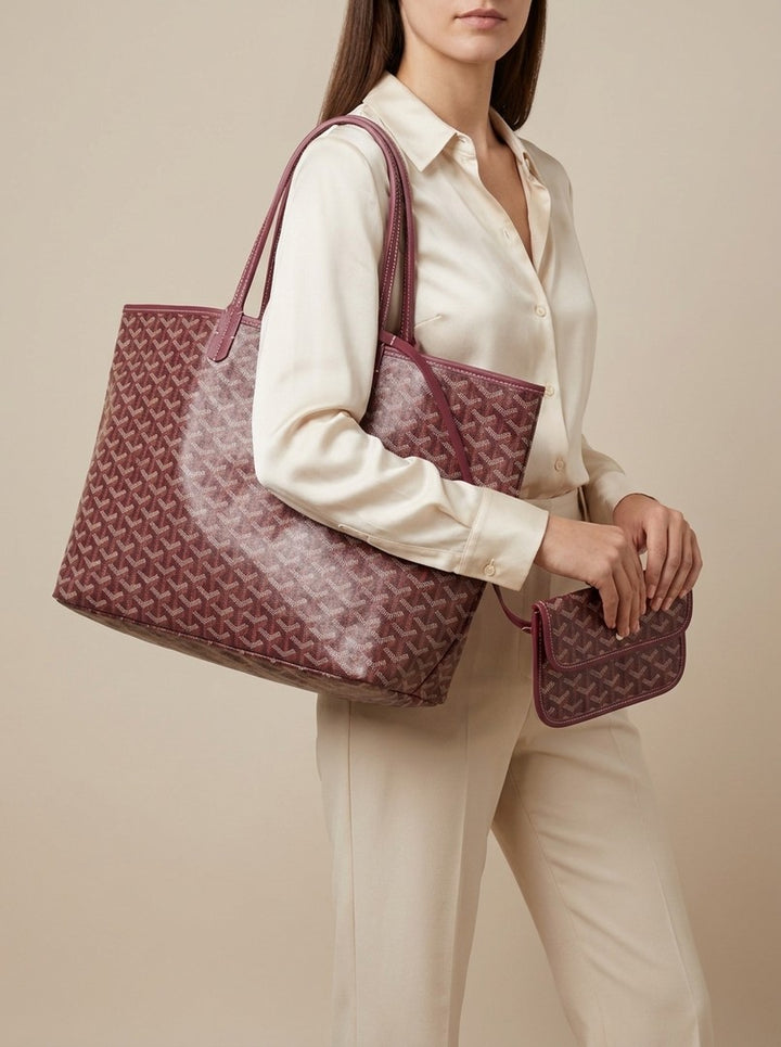 Large geometric print tote bag with a matching pouch - product photo 8