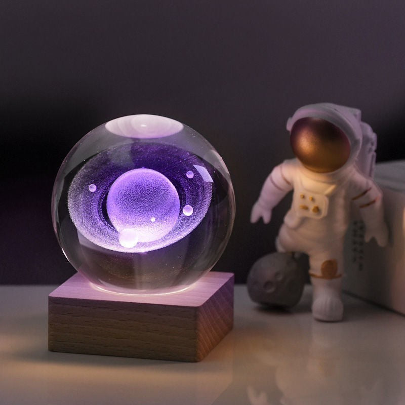 Laser-etched crystal ball lamp lit from its base - product photo 6