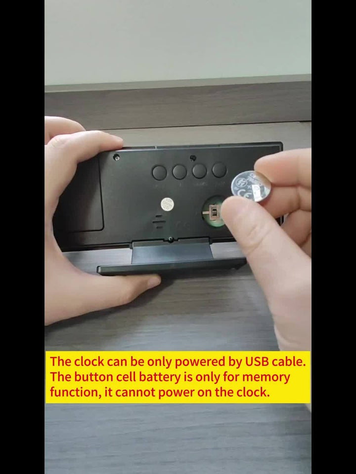 LED projection alarm clock projecting the time - product photo 12