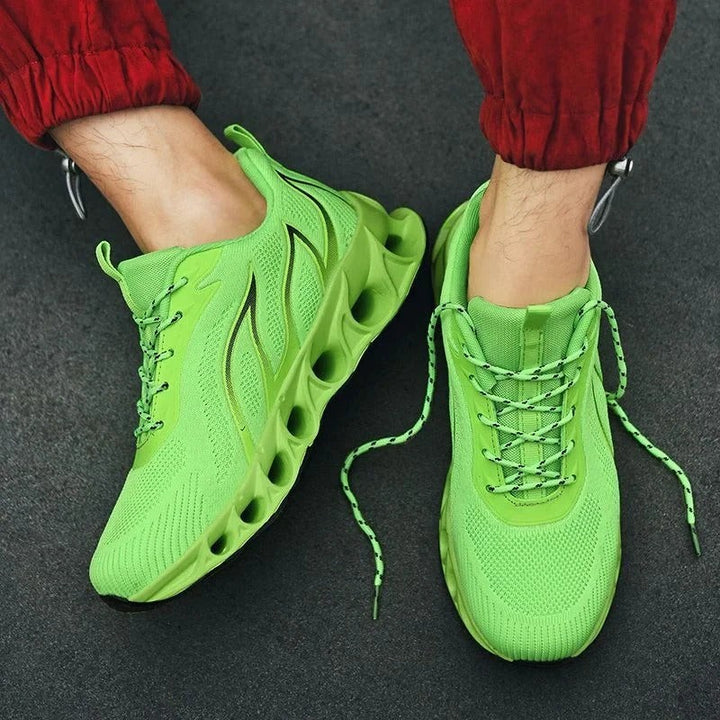 Lightweight cushioned running shoes - product photo 6