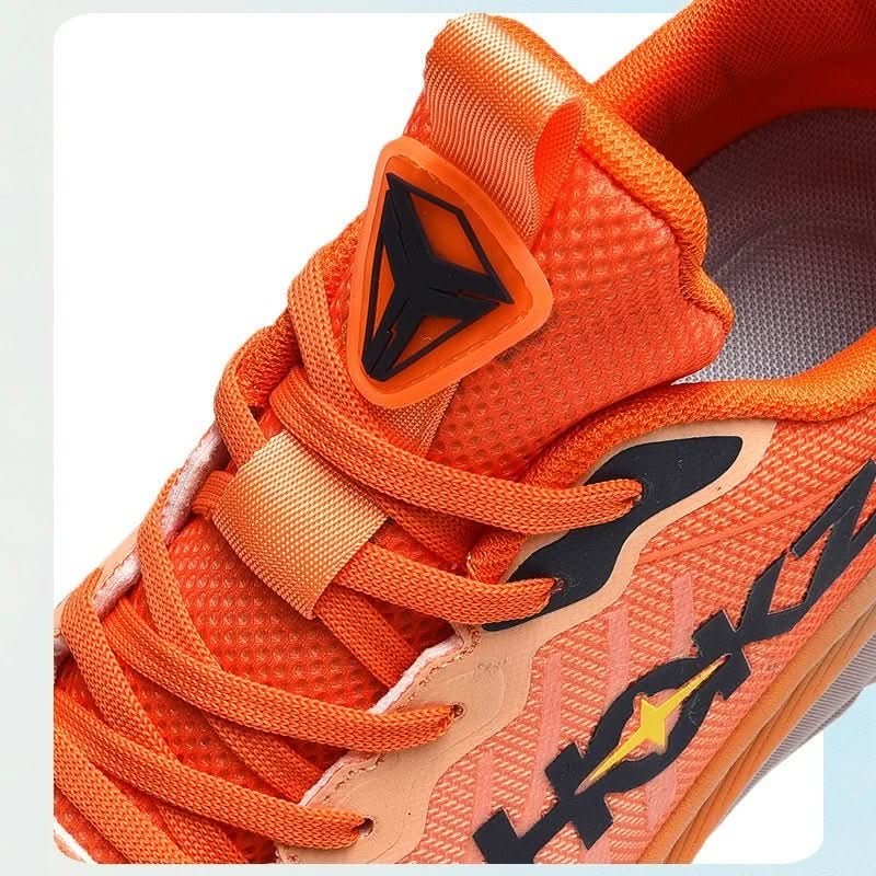 Lightweight cushioned sneaker with a breathable knit upper - product photo 8