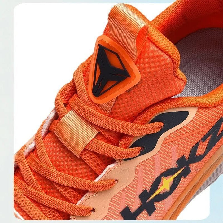 Lightweight cushioned sneaker with a breathable knit upper - product photo 8