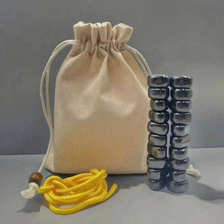 Folding magnetic chess set with pieces held to the board - product photo 5
