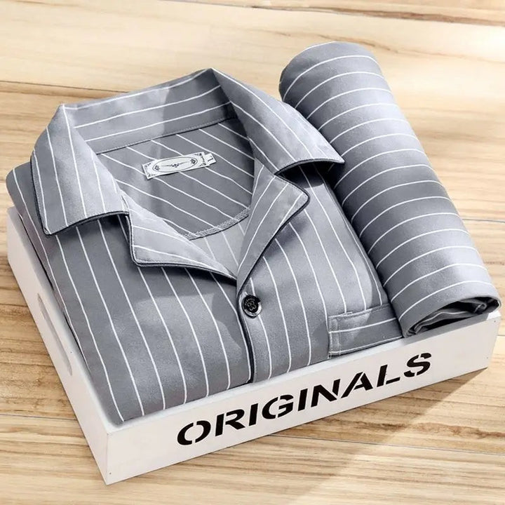 Men's button-front pajama set - product photo 3