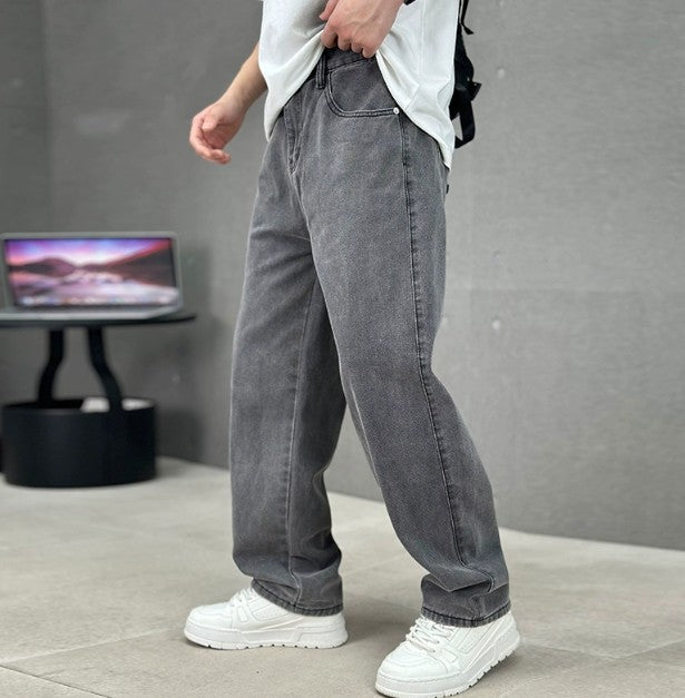 Men's straight leg jeans - product photo 1