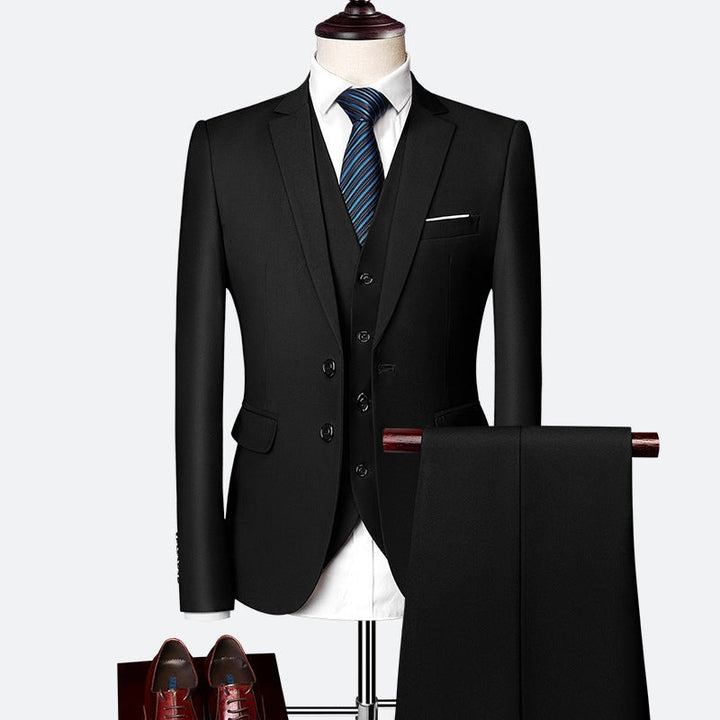 Men's three-piece suit with jacket, waistcoat and trousers - product photo 3