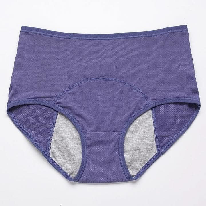 Moisture-wicking women's briefs with a smooth flat-cut edge - product photo 2