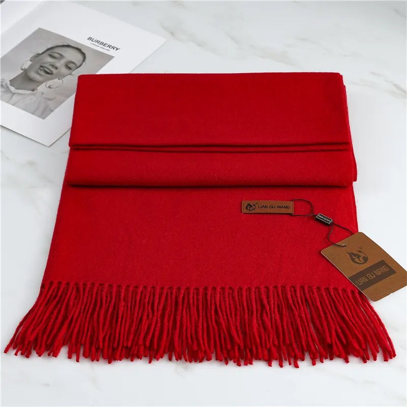 Oversized cashmere-blend scarf with tasselled ends - product photo 2