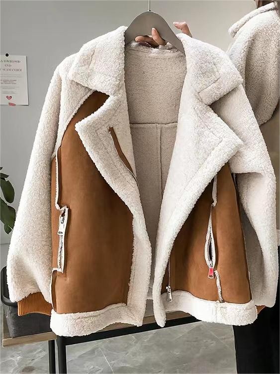 Oversized vegan fur jacket with suede-look patchwork - product photo 6