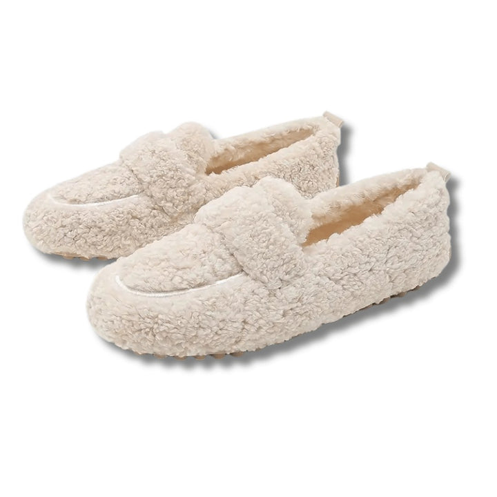 Plush-lined winter slipper with a textured non-slip sole - product photo 6