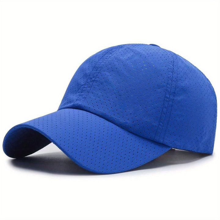 Quick-dry mesh cap with breathable panels - product photo 9